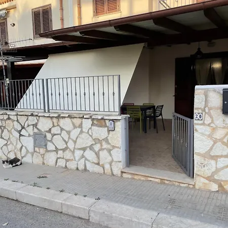 Belmare Trilocale A Piano Terra Indipendente Holiday home San Vito Lo Capo